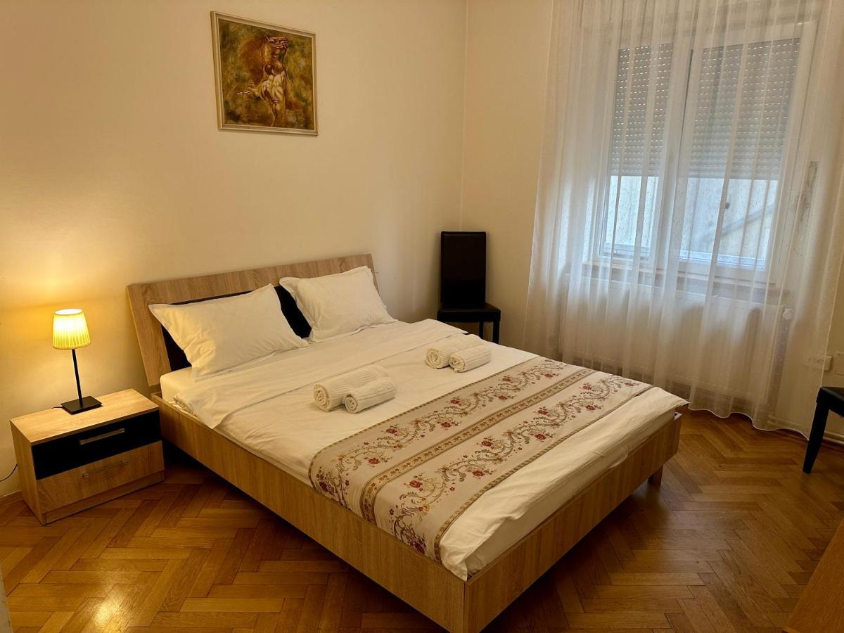 Schiller Apartment - Old Town Sibiu Luaran gambar